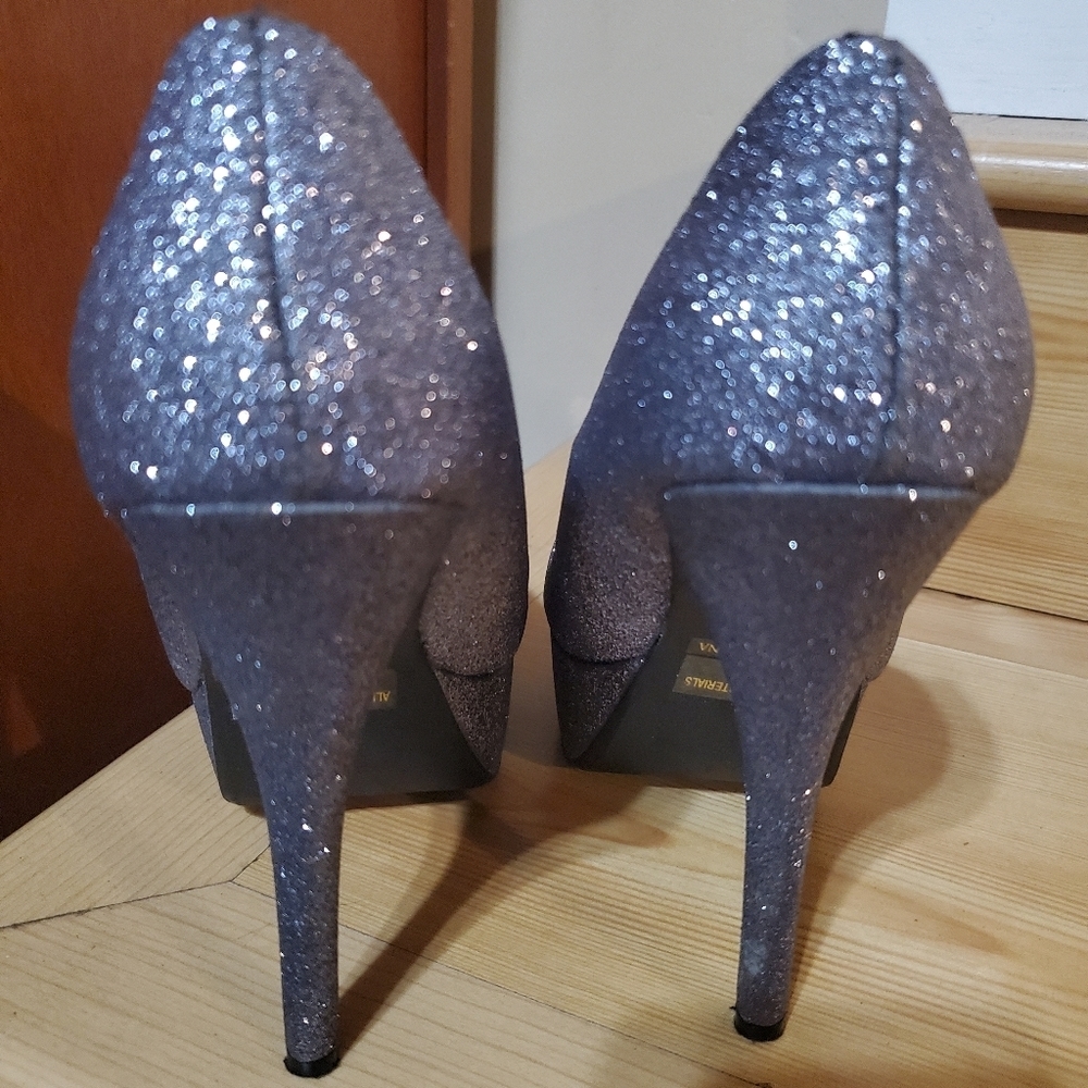 Bonniebel Pewter Stilletto Pumps - Picture 8 of 9